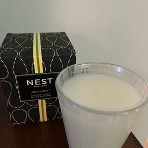 Brand New NEST Fragrances Grapefruit Candle